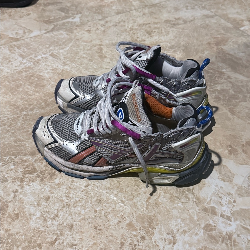 Multi Color Balenciaga Runners - Picture 2 of 6